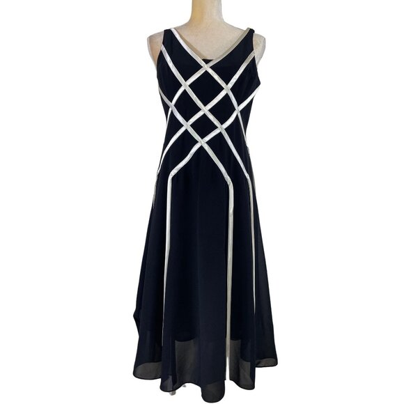 Adrianna Papell Black Cocktail Dress with Ivory Ribbon Detail and Streamers Sz 8 - Picture 1 of 7